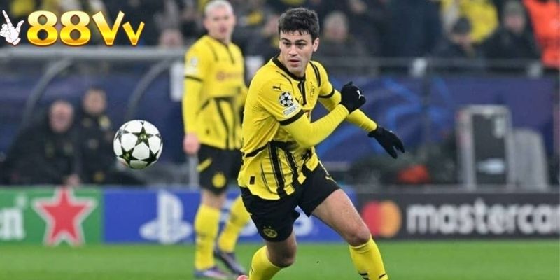 Dự đoán kết quả thể thao bằng cách theo dõi thông tin từ chuyên gia